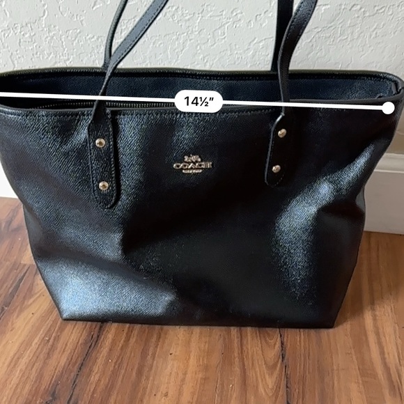 Coach Tote Bag - Picture 4 of 6